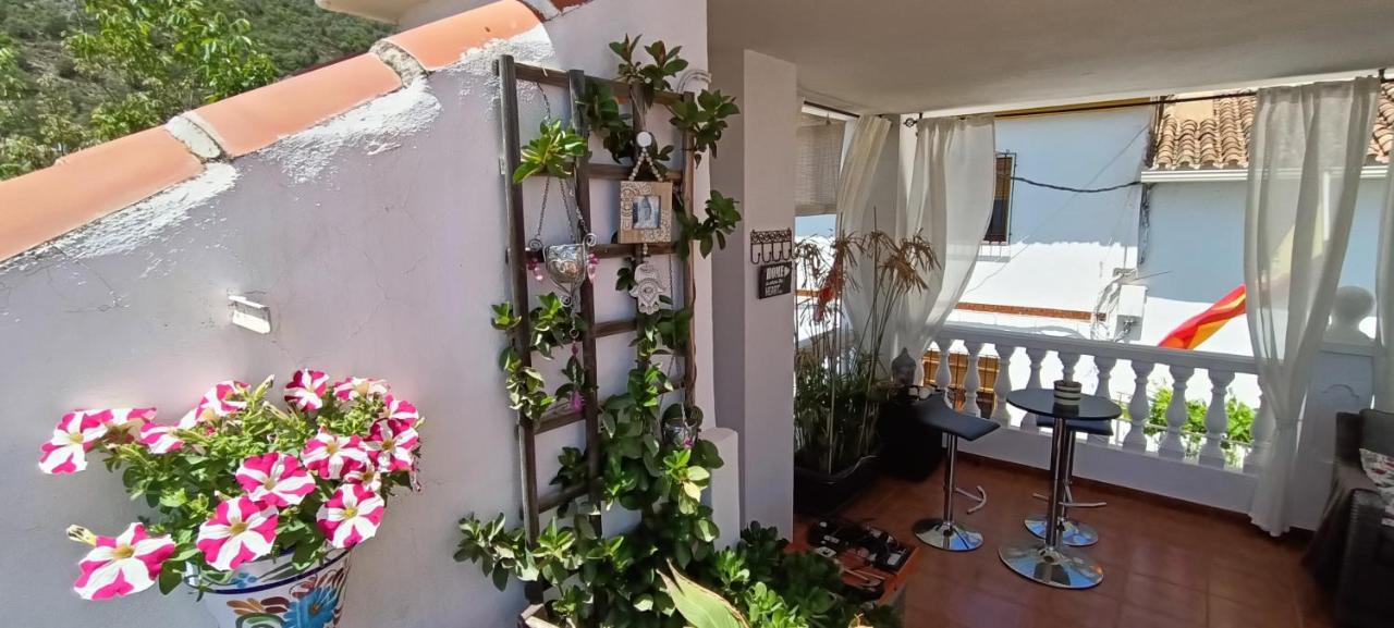 B&B Villa Deseada Periana Esterno foto